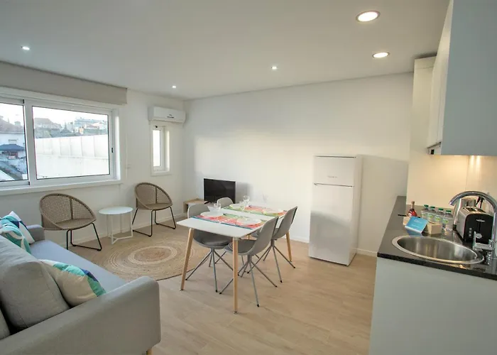 Camoes 691 Design By Hosts