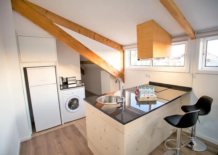 Camoes 691 Design By Hosts Porto