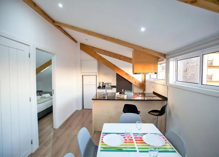 Appartement Camoes 691 Design By Hosts *