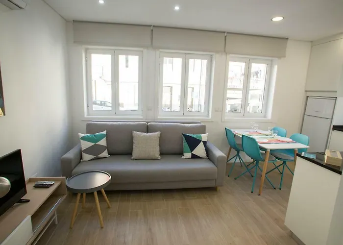 Apartment Camoes 691 Design By Hosts