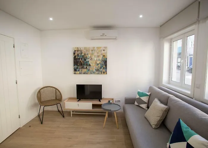 Appartement Camoes 691 Design By Hosts *