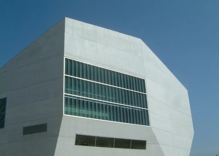 Camoes 691 Design By Hosts *