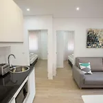 Camoes 691 Design By Hosts * Porto