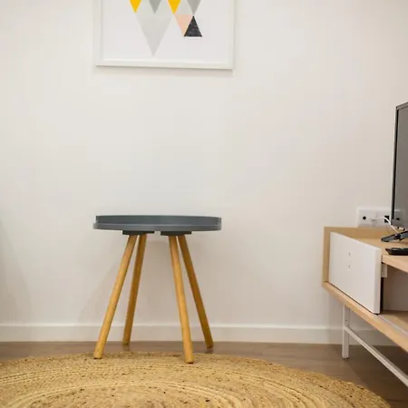 Camoes 691 Design By Hosts Апартаменты *