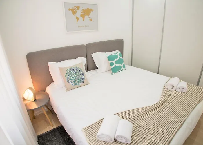 Camoes 691 Design By Hosts شقة *