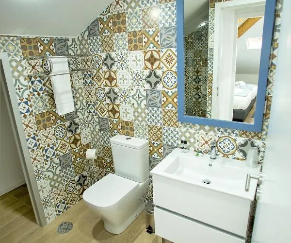 Апартаменты Camoes 691 Design By Hosts *