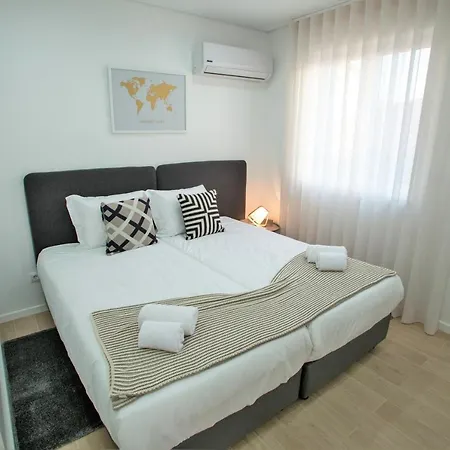 Camões 691 Design By Hosts